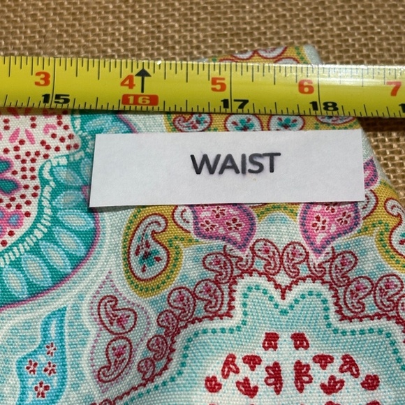 Talbots Womens Knee Length Pencil Skirt Elastic side Sz 14P Preppy Spring Resort - Picture 13 of 13